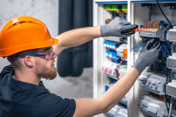 Best Emergency Electrical Repair  in Hazard, KY